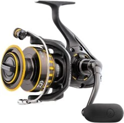 Daiwa BG Saltwater Spinning Combo -Fish Edge Store ReelFront da236cf2 de82 43d7 8115 f09a7de39f59